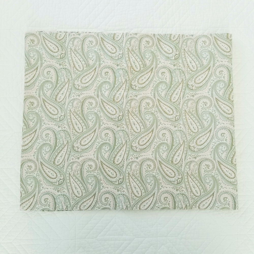 Vtg Laura Ashley Green Pink Paisley Rod Pocket Valance 82" x 17.5" Made In USA